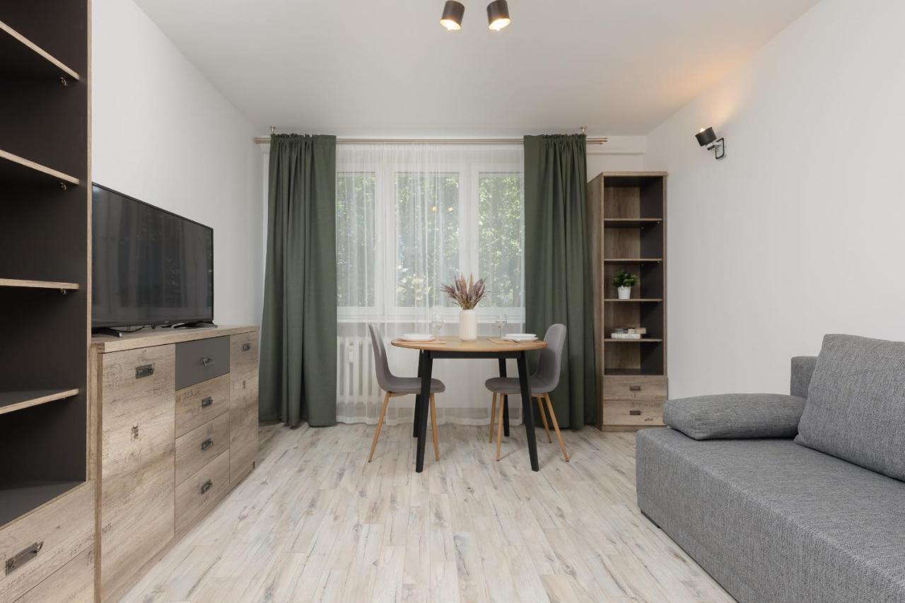 Studio Warsaw Wlochy 1 Sierpnia By Noclegi Renters Exterior foto